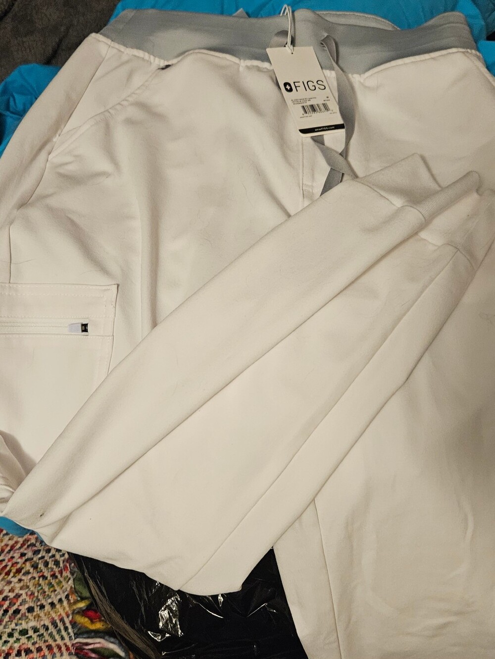 Figs MEDIUM PETITE WHITE ZAMORA SCRUB JOGGERS WOMEN
